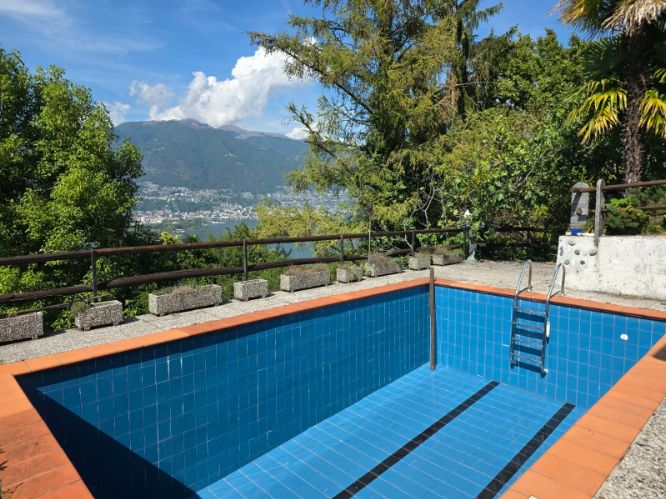 Immobili a Locarno, Ticino, Svizzera | Immobilien in Locarno, Tessin, Schweiz